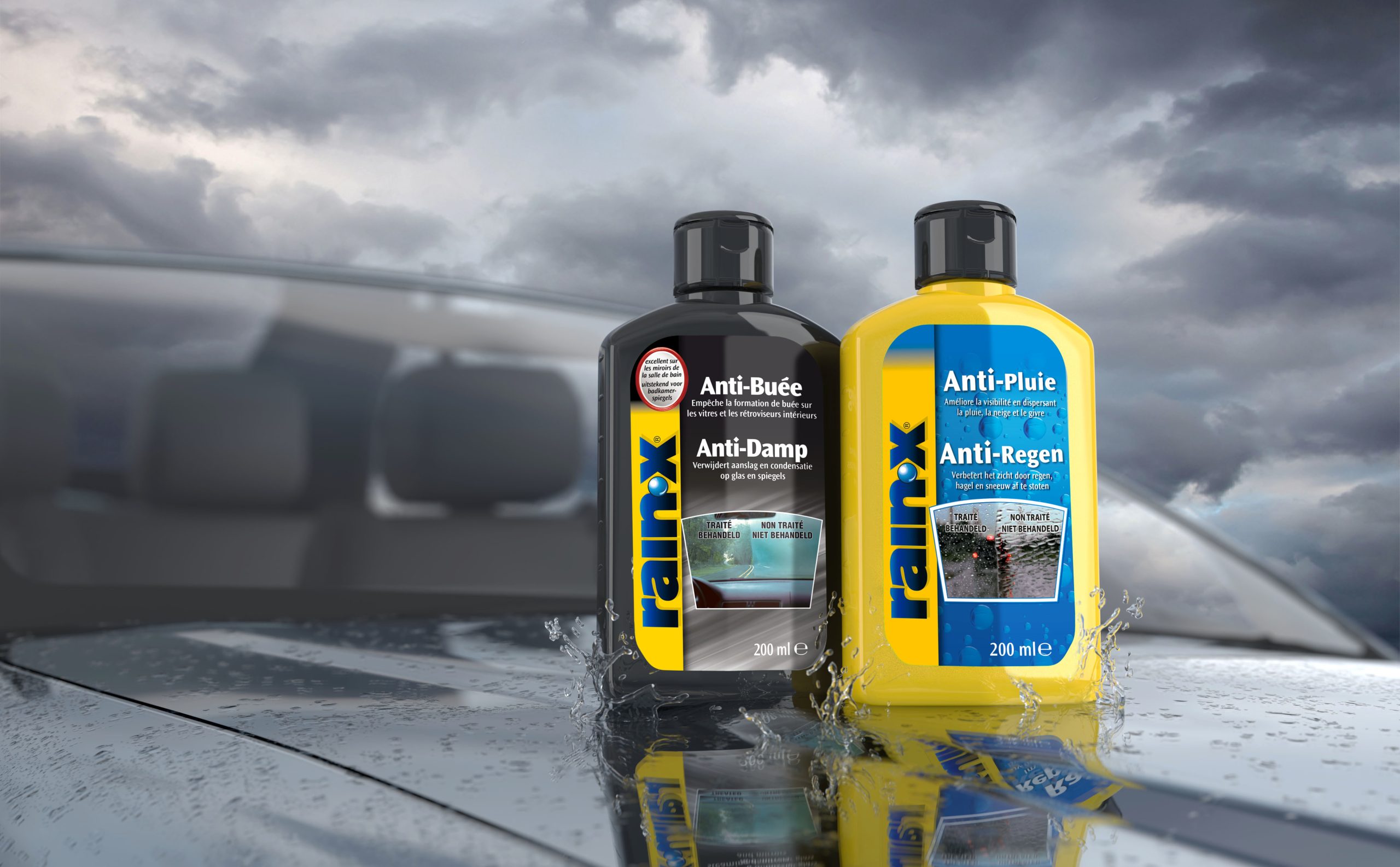 pack anti pluie et anti buée rainx sur le capot d'une voiture